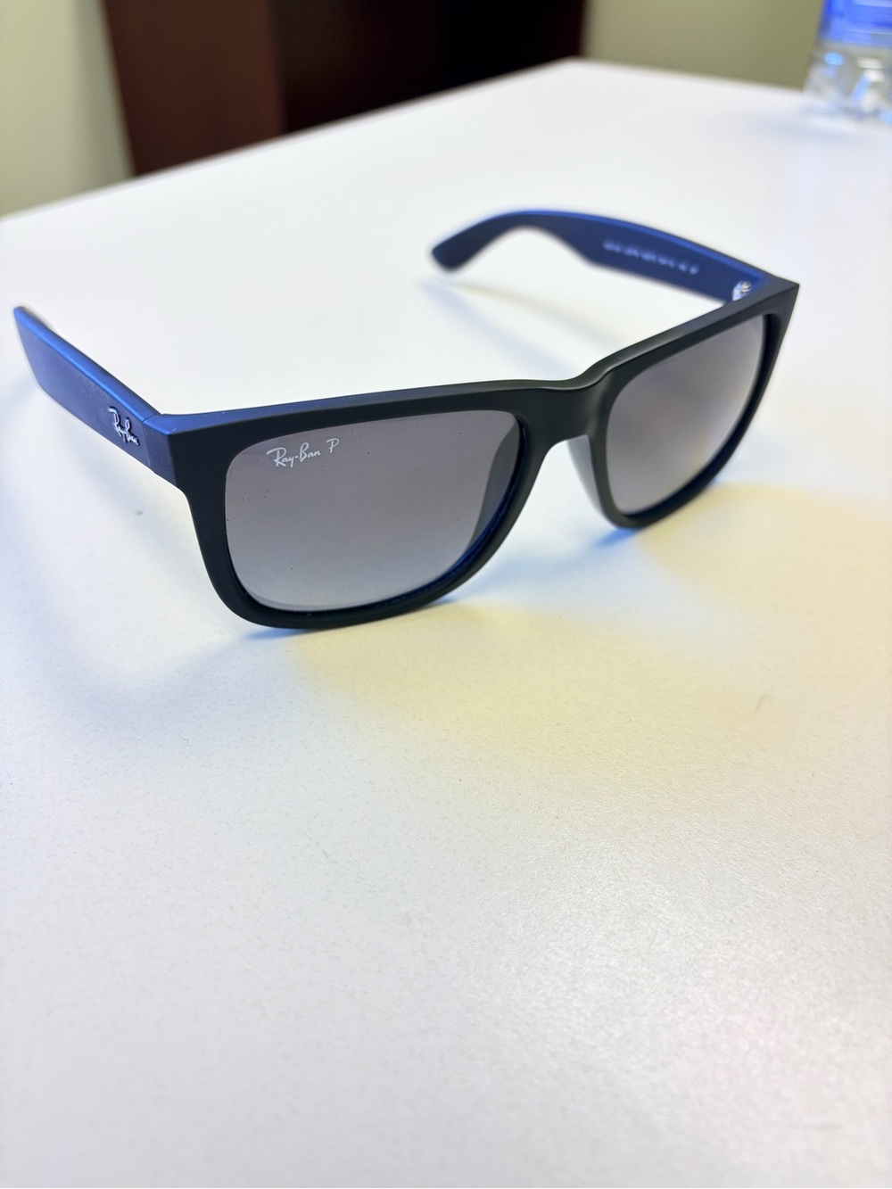 Ray-Ban Matte Black Frame Sunglasses with Gray Lenses